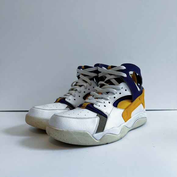 2015 Nike Air Flight Huarache White Gold Purple Kobe Rare 705005 101 Rare Sz 8.5 - Picture 2 of 9